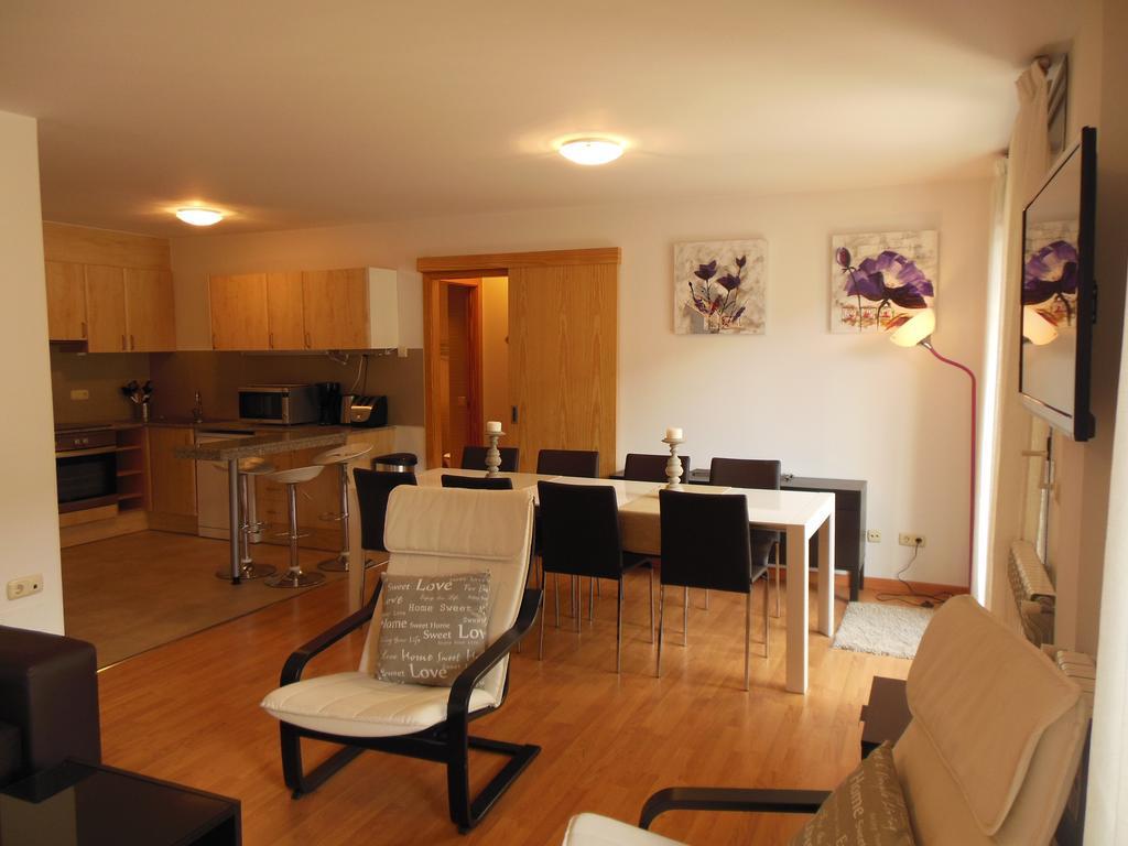Apartamentos Grifo Vacances Julia El Tarter Bagian luar foto